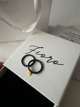 Black rings fioro, 