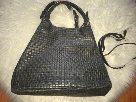 Dámaka kožená kabelka,