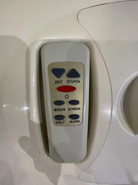 Mobilná klimatizácia s diaľkovým ovládačom,