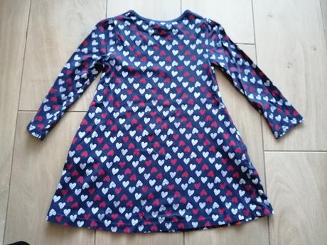 Šaty so srdiečkami, s vačkami strih do a, george,104