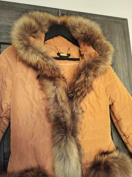 Bunda s pravou kozusinou roberta biagi, xs