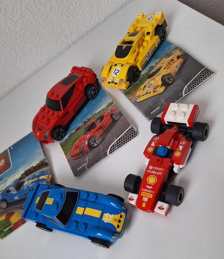 Lego formula , benzinka, policia, kamion, sanitka, 