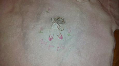 Zamatové tričko, 74