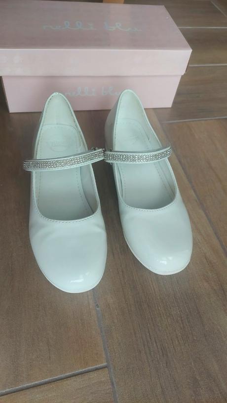 Dievčenské biele spoločenské topánky, nelli blu,33