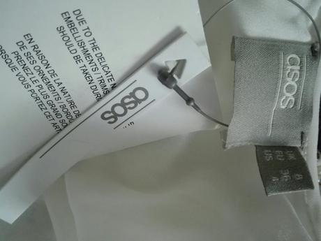 Zrkadlove saty znacky asos, 36