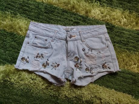 Šortky, l