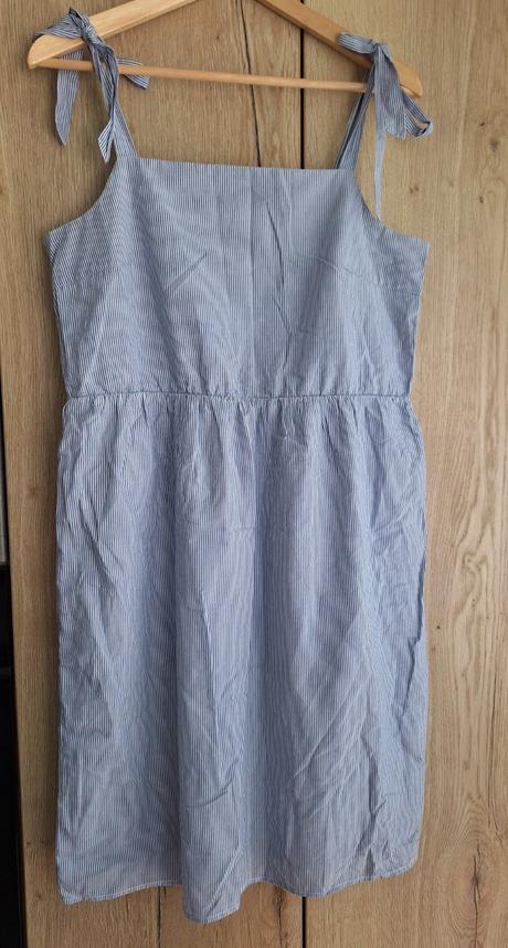 Šaty zn. vila, 40