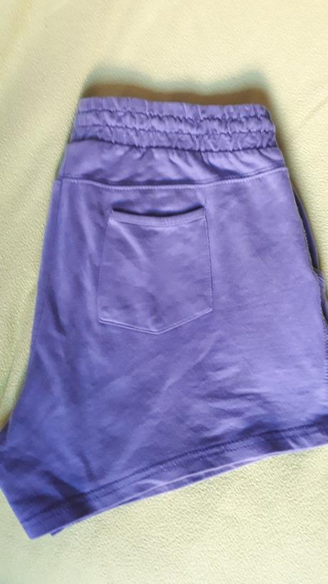 Dámske šortky v. 40, kik,40