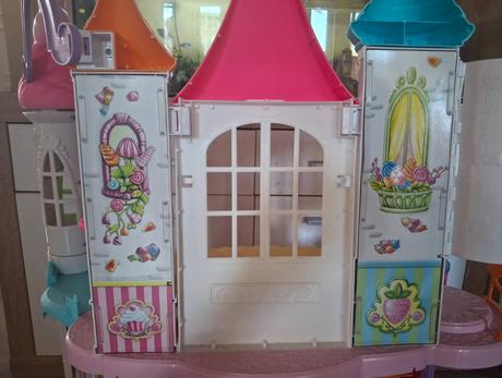 Barbie dreamtopia domček dúhový zámok, 