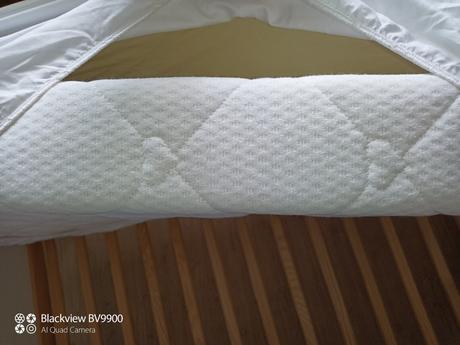 Postielka so zosuvnou bocnicou, šírka (cm): 60,dĺžka (cm): 120