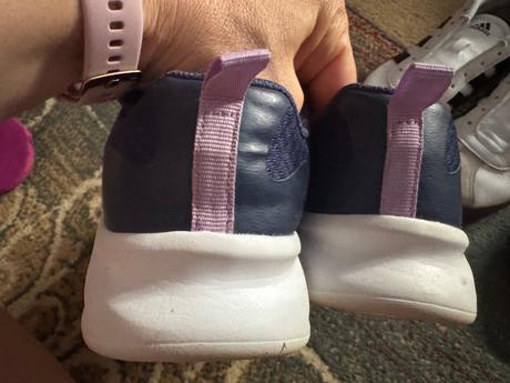 Sada 3topanok v35, skechers,35