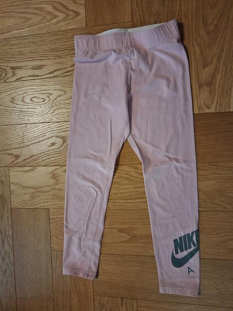 Elastické nohavice, nike,128
