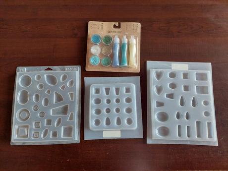 Formy na tvorenie zo živice 3 kusy + glitre grátis,
