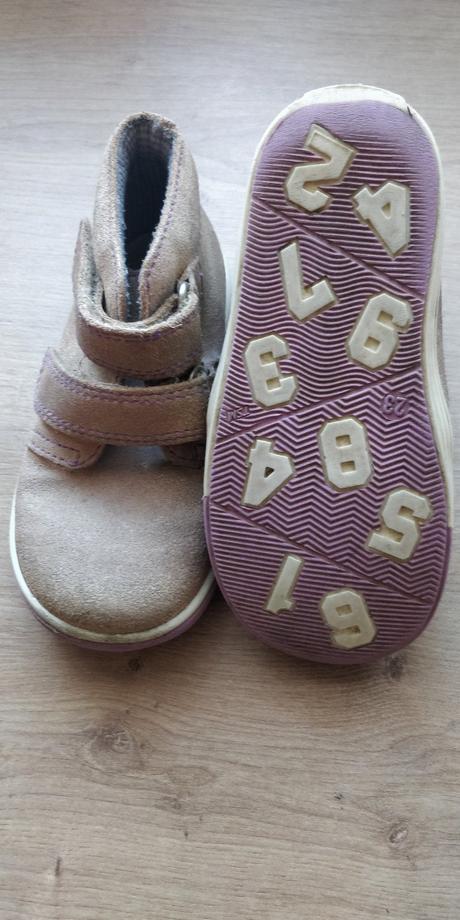 Dievcenske richter z brusenej koze č.23, richter,23