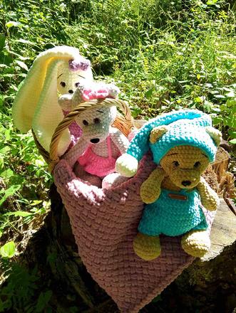 Háčkované hračky,