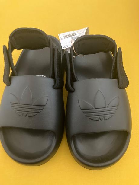 Adidas sandále, adidas,33