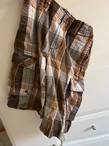 Sortky v.122, h&m,122