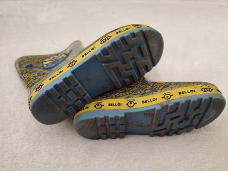 Gumené čižmy s mimóňom, 31