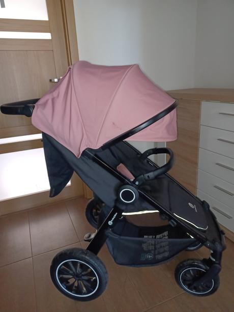 Predám športový kočík petite&mars street+, petite&mars,petite&mars street+