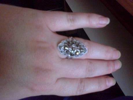 Prsteň strieborný-bižu,