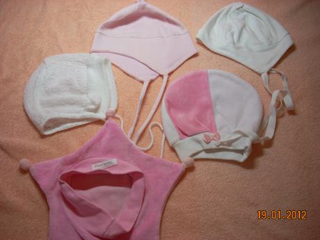 Čiapočky cca do 5mes, 62