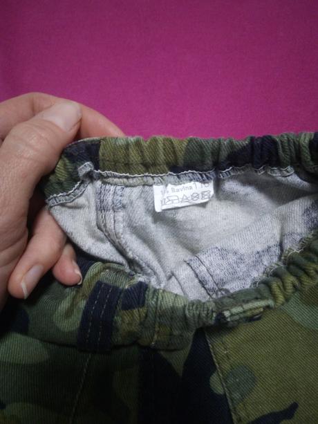 Maskáčové nohavice, 110