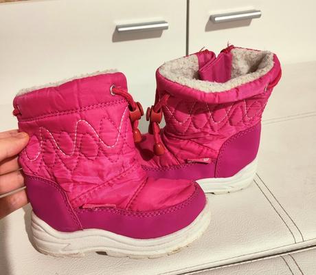 Snehulky cortina, 22