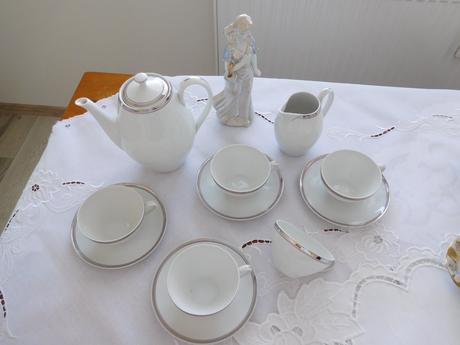 Šálky porcelánové-eva,, 