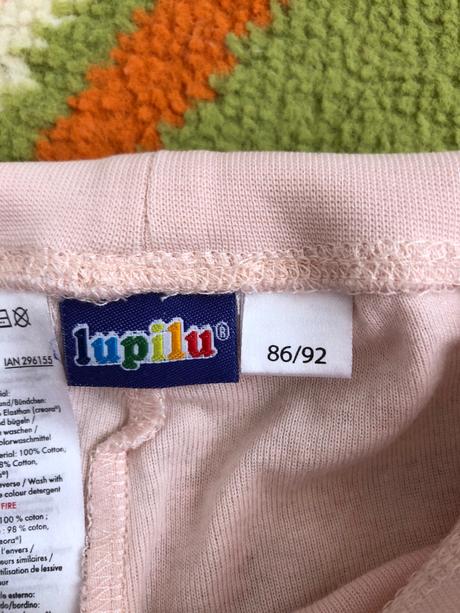 Tepláky, lupilu,92