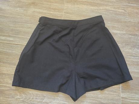 Elegantné šortky č.36, h&m,36