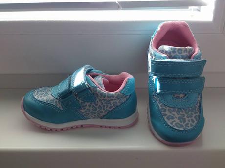 Nenosené tenisky, deichmann,20