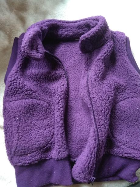 Teplá vestička, lupilu,104