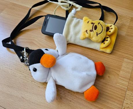 2x detsky obal/puzdro na kluce alebo telefon,