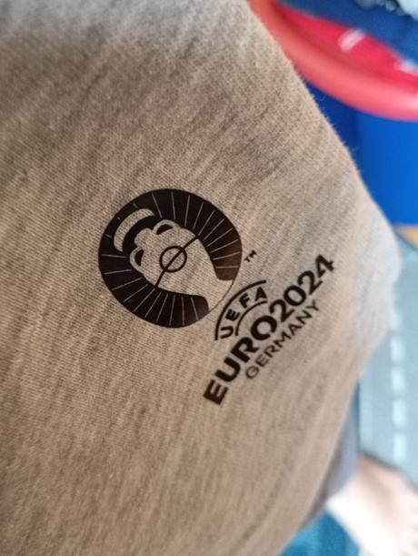 Takmer nové kraťasy euro 2024, lupilu,122