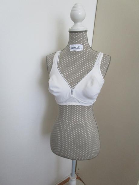 3057. podprsenka, outfit,85c