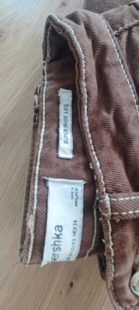 Nohavice, bershka,34