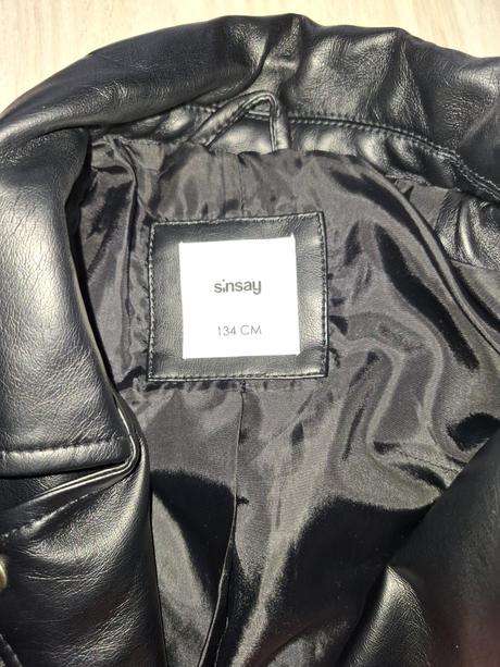 Koženka, sinsay,134