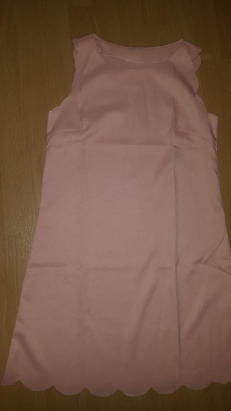 Marhuľové šaty, s