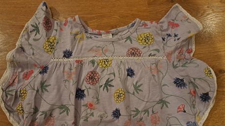 Tričko s kvietkami, lindex,128