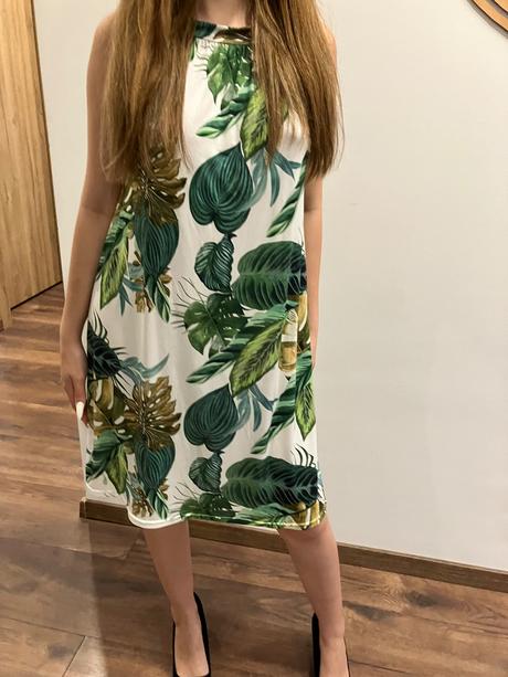 Letné ľahké šaty, s