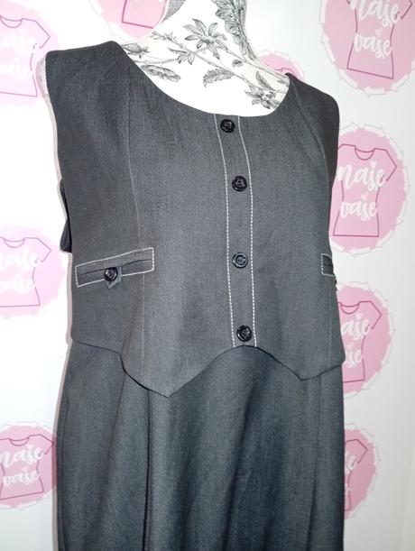 Nové šaty 42/44, 42 / 44