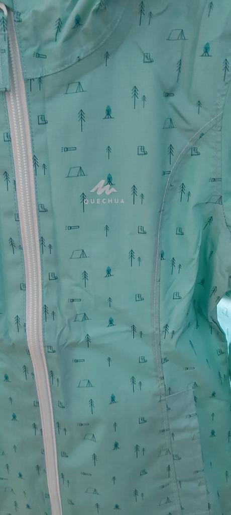 Dievčenská bunda, decathlon,110