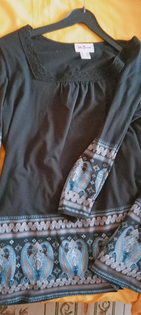 Zaujímavá blúza, admiral,40