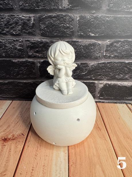 Ručne vyrábané sadrové dekorácie, 