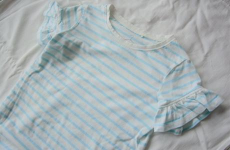 Kvalitné tričko s volánmi a pásikmi, next,128