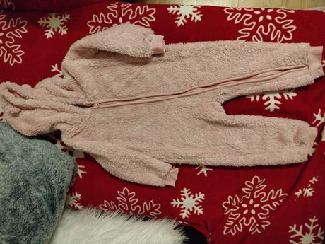 Plyšový overal, lupilu,86