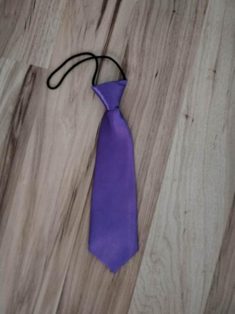 Fialová kravata pre chlapcov,