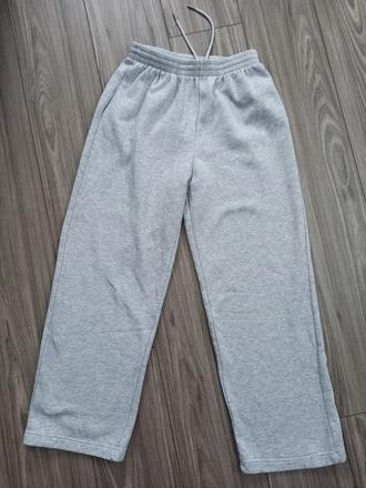 Hrubšie tepláky, h&m,s