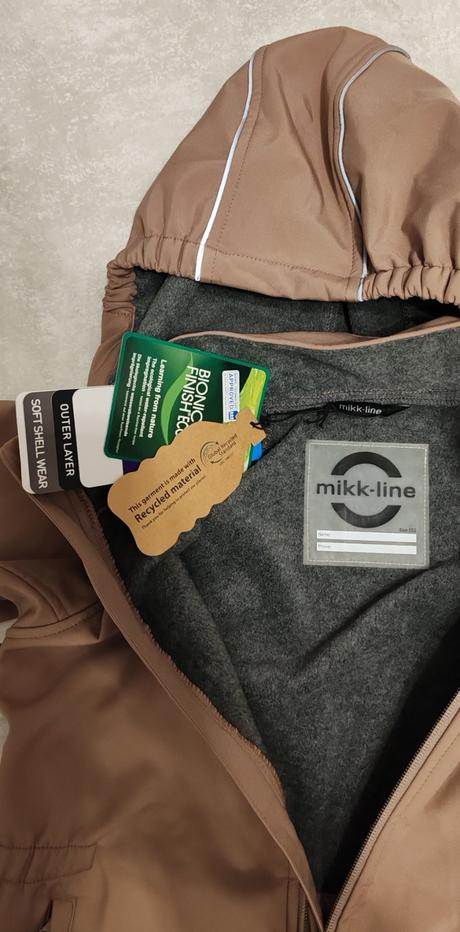 Prechodná bunda, 152