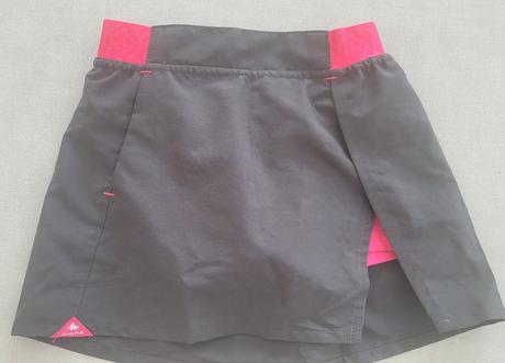 Balík oblečenia 128-146 viď fotky, 140–152